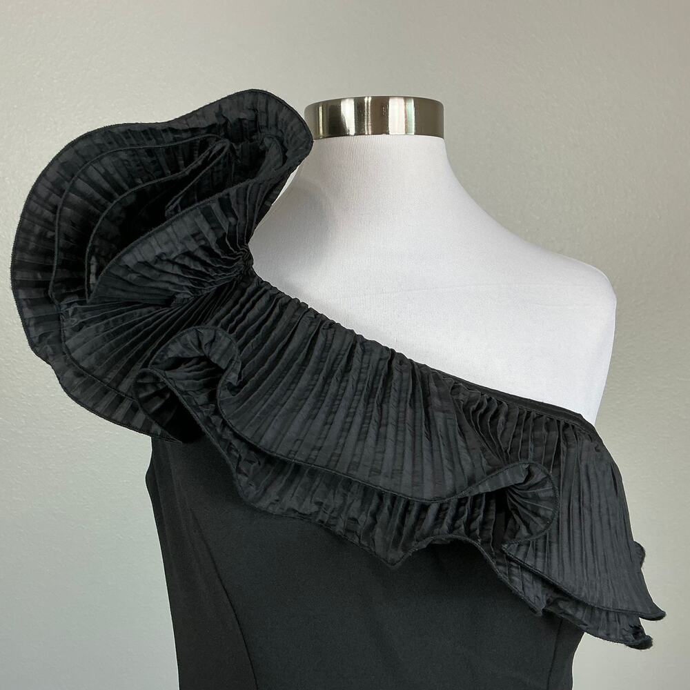 XSCAPE Black Evening Gown Pleated Ruffle One Shoulder Formal Column Dress Size 6 - Picture 8 of 12